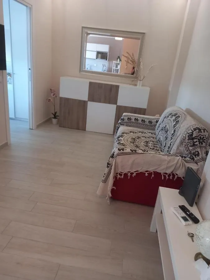 Tourist Accommodation In Rome Tiburtina For Exclusive Use 0*,